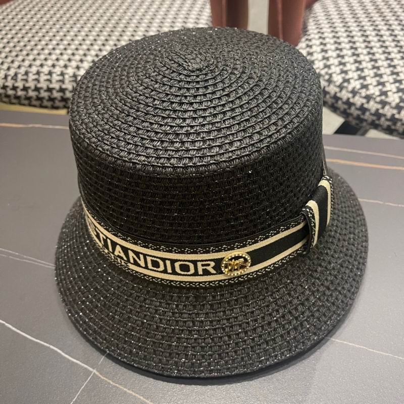 Dior top hat (42)